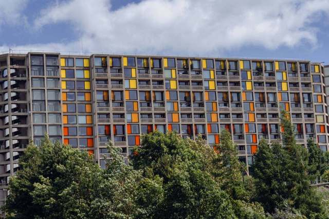 Social housing block with heat pump retrofit potential